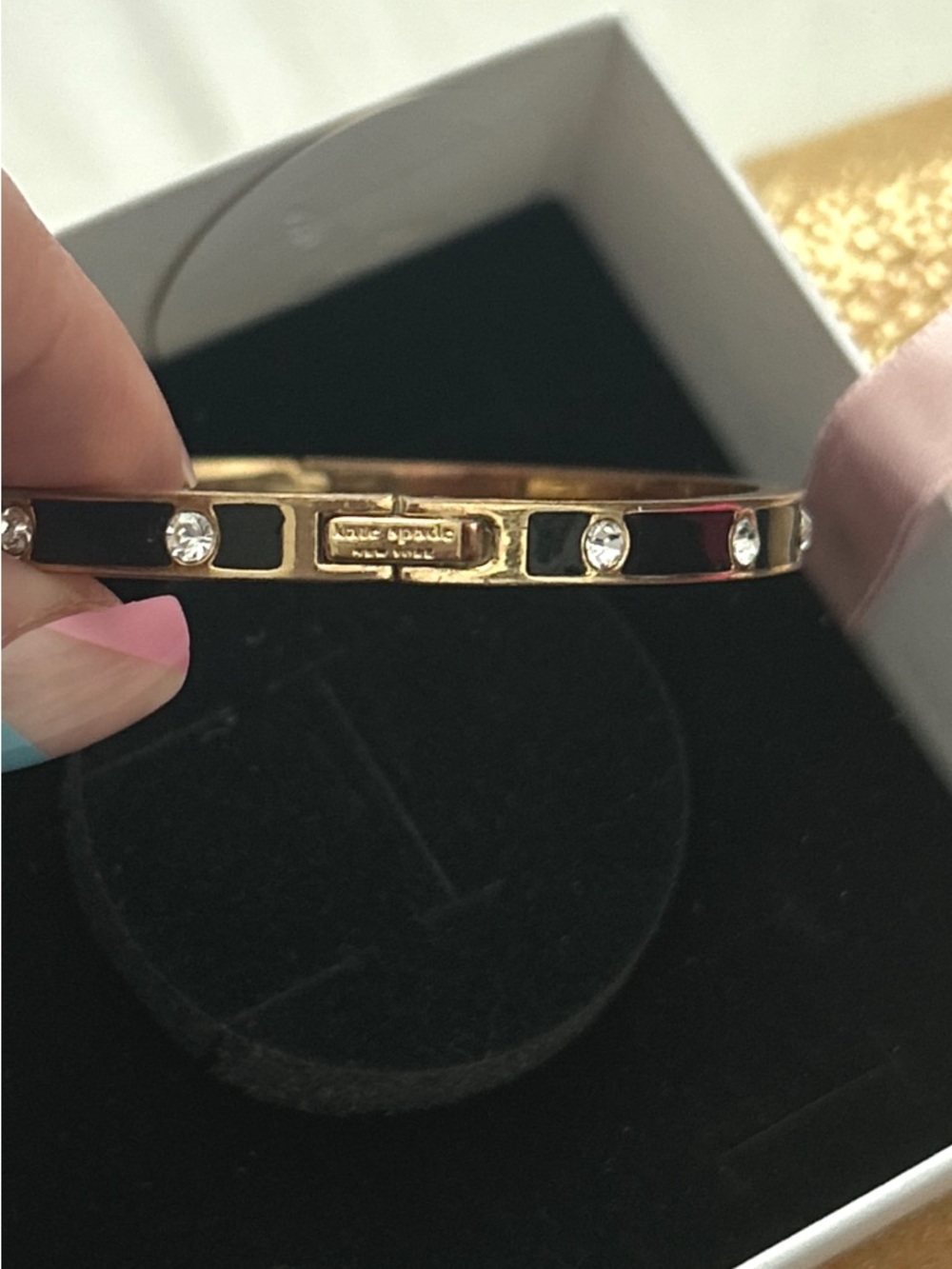 Kate Spade Black and Gold Bangle Bracelet EUC - Picture 4 of 5